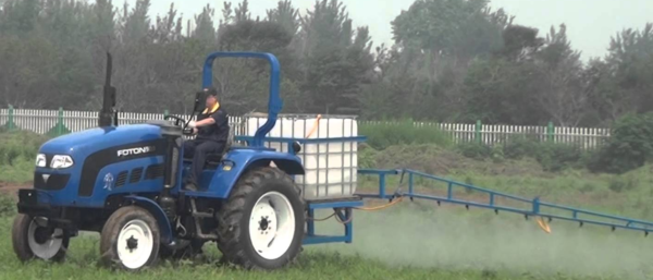 Boom Sprayer - Image 2